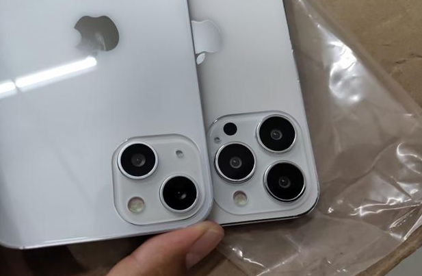 清远苹果手机维修分享iPhone 13‌机模长什么样 