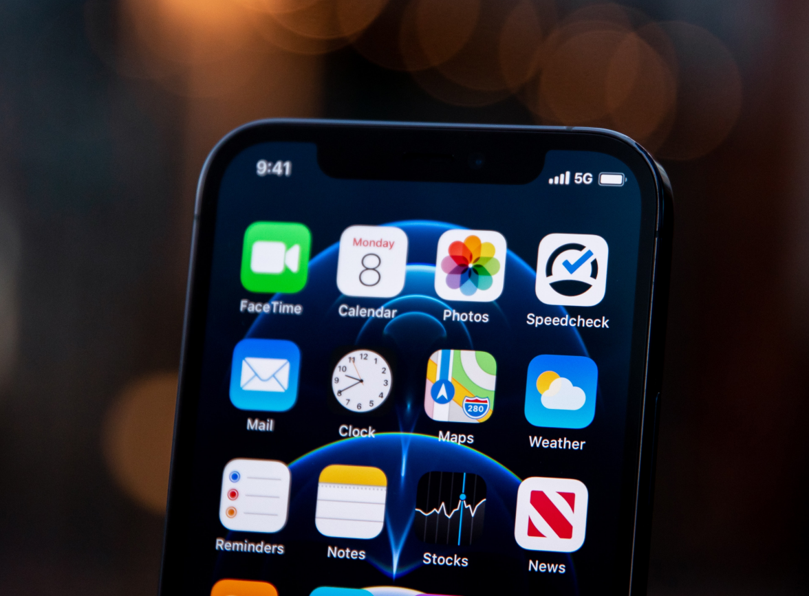 清远苹果手机维修分享为什么 iPhone 12 在冬季会自动关机 